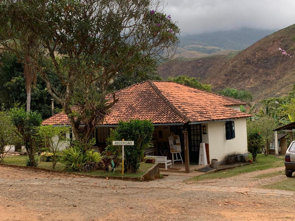 Pousada & Camping Serras Verdes Conservatória エクステリア 写真
