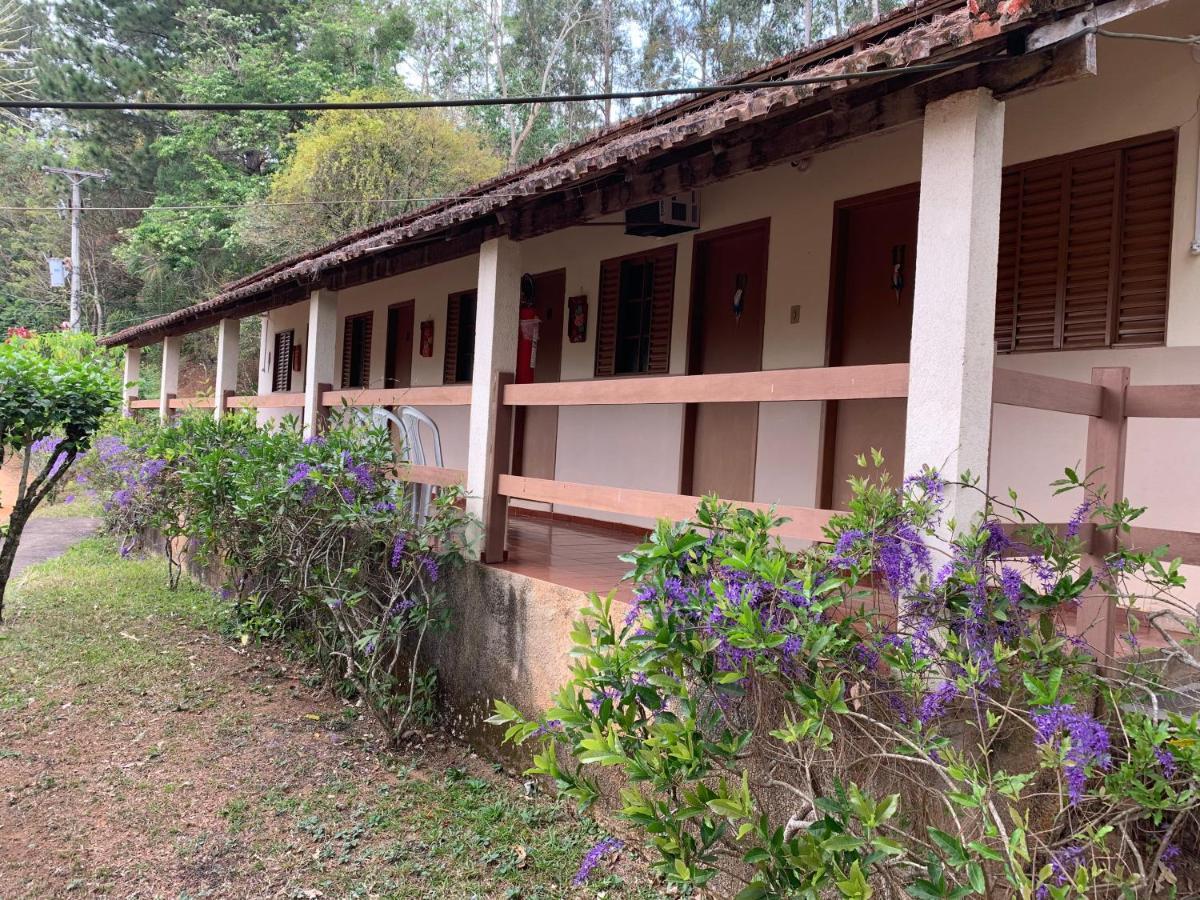 Pousada & Camping Serras Verdes Conservatória エクステリア 写真