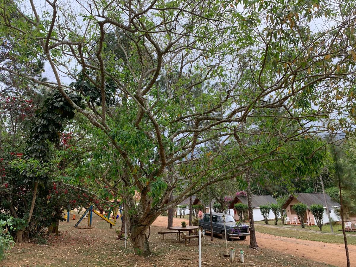 Pousada & Camping Serras Verdes Conservatória エクステリア 写真