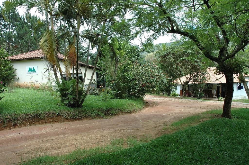 Pousada & Camping Serras Verdes Conservatória エクステリア 写真